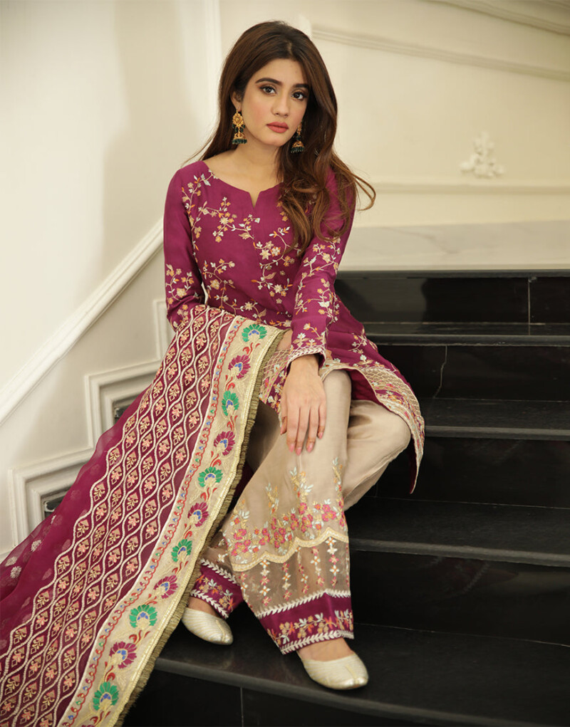 Faiza Saqlain Gozel Luxe Formals