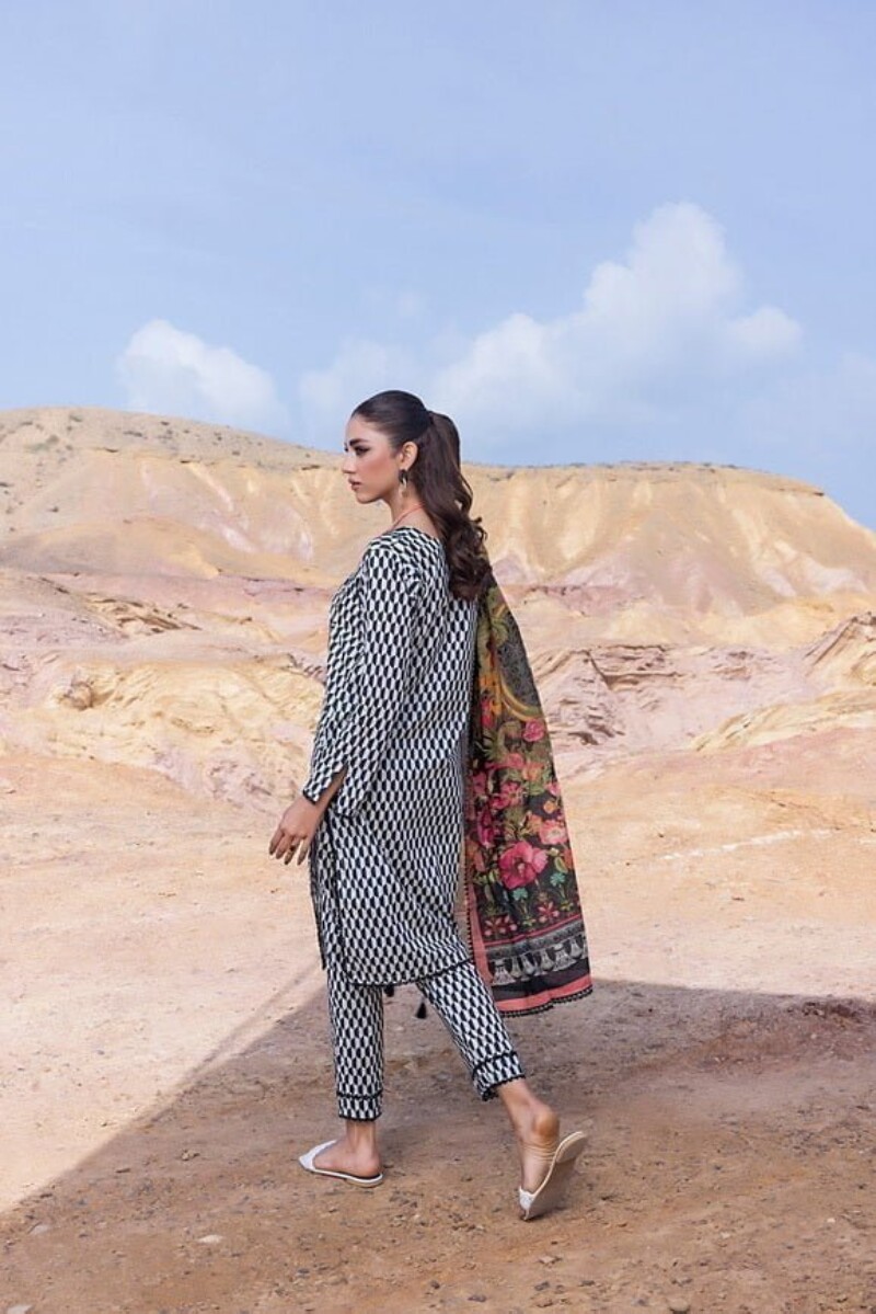 Regalia Identic Separates I7-01 Separates Vol-07 Printed Lawn Collection 2024