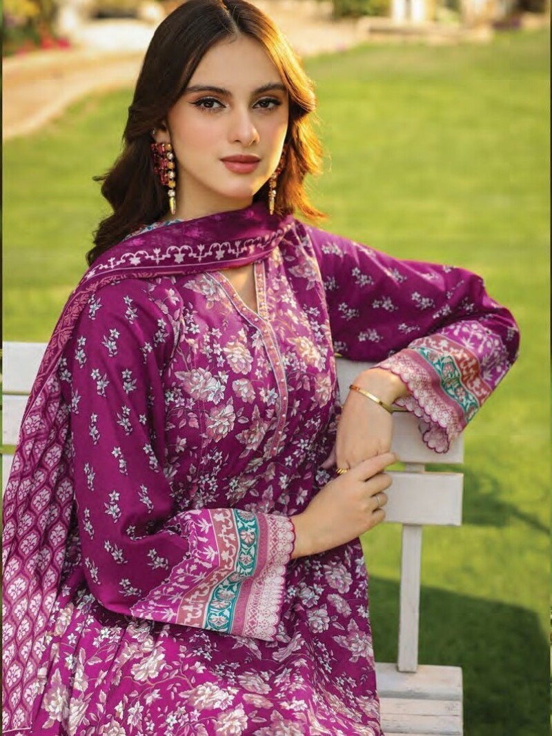 Komal Lg-Iz-0147-B Printed Lawn 3pc Suit Collection 2024