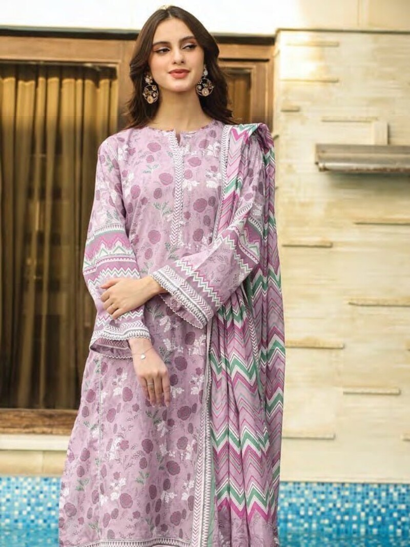 Komal Lg-Mm-0013-B Printed Lawn 3pc Suit Collection 2024