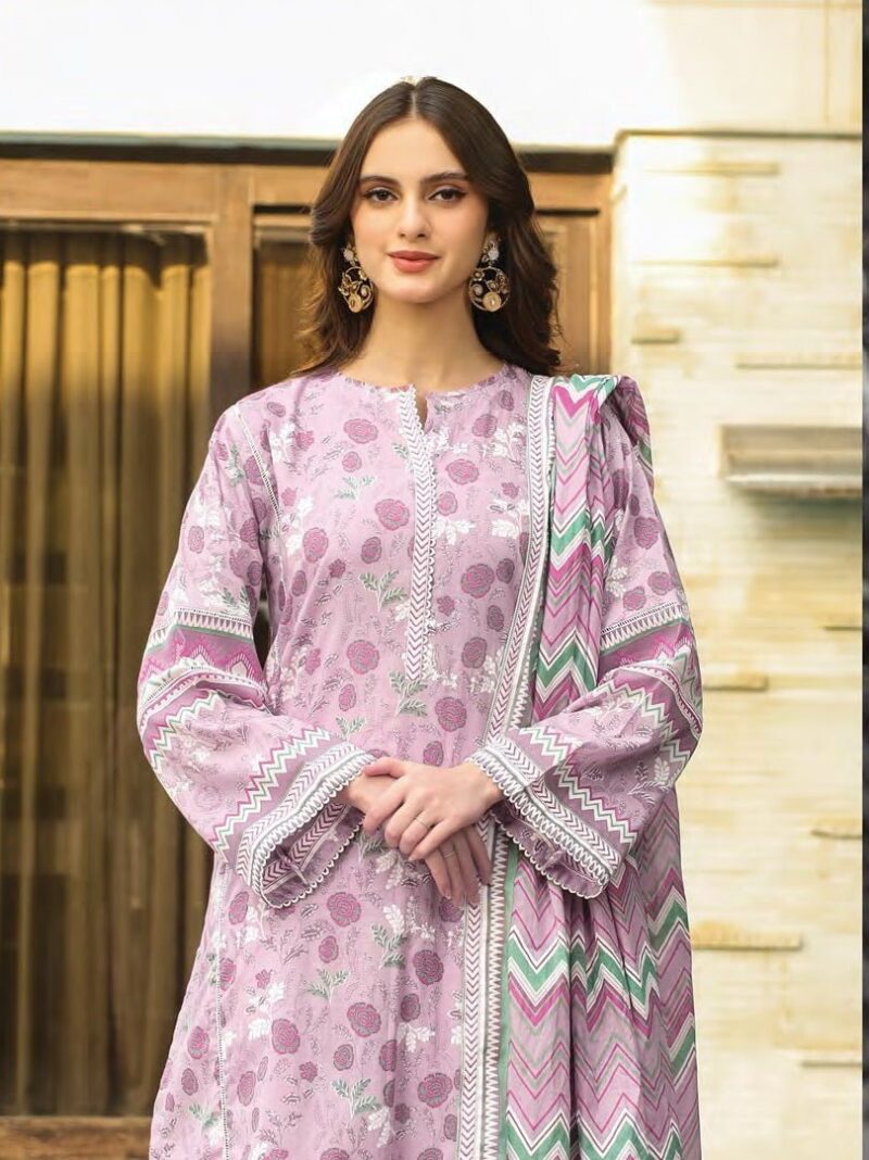 Komal Lg-Mm-0013-B Printed Lawn 3pc Suit Collection 2024