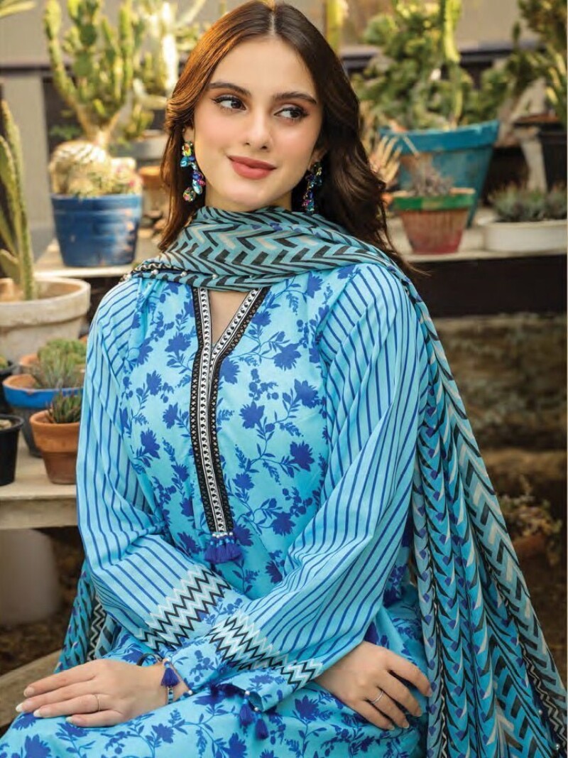 Komal Lg-Sr-0147-B Printed Lawn 3pc Suit Collection 2024