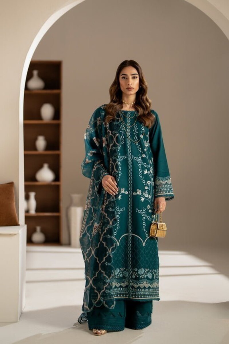 Azzal Mehr Lawn 3pc Suit Collection 2024