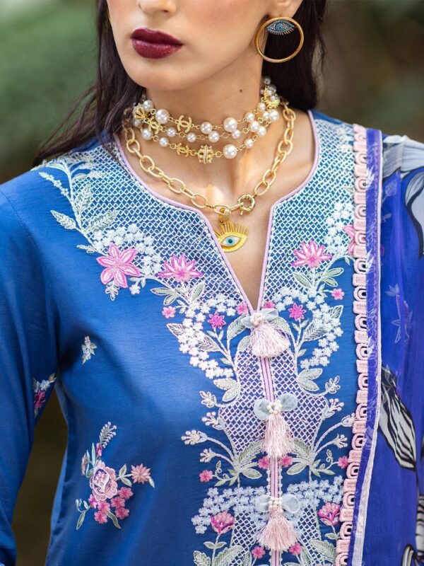 Roheenaz Dahlia Rnz-07a Bluebell Embroidered Lawn 3pc Suit Collection 2024