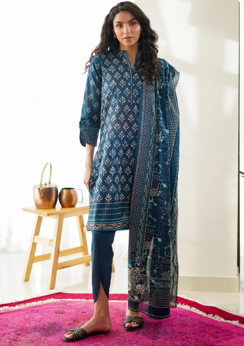 product Sahar Sm24 01 Monochrome Lawn Collection