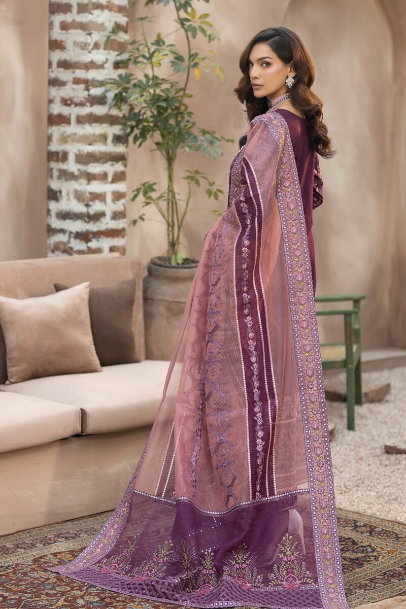 Serene Premium S.L 43 Amayrah Embroidered Lawn 3pc Suit Collection 2024