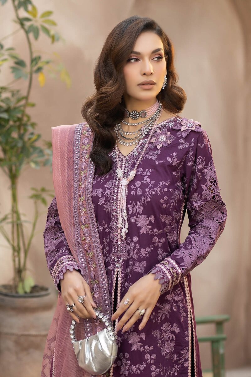 Serene Premium S.L 43 Amayrah Embroidered Lawn 3pc Suit Collection 2024