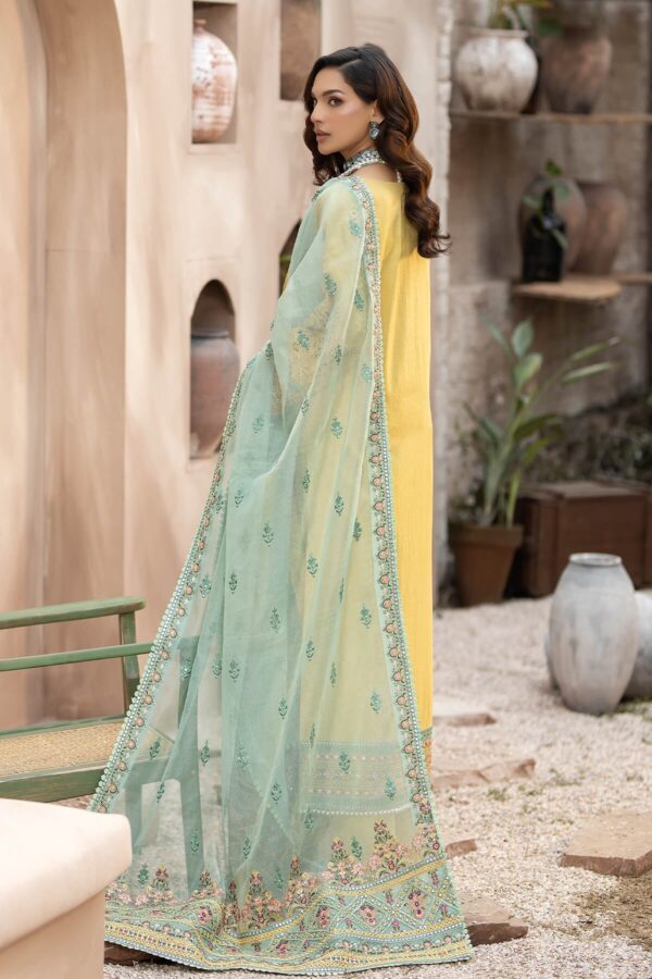 Serene Premium S.L 44 Zaira Embroidered Lawn 3pc Suit Collection 2024