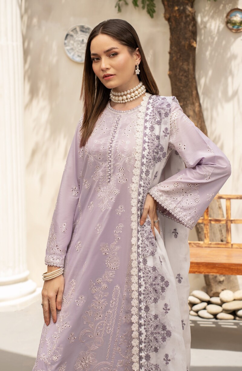 Zarif Zfl 02 Ilsa Festive Lawn 2024 Collection 24