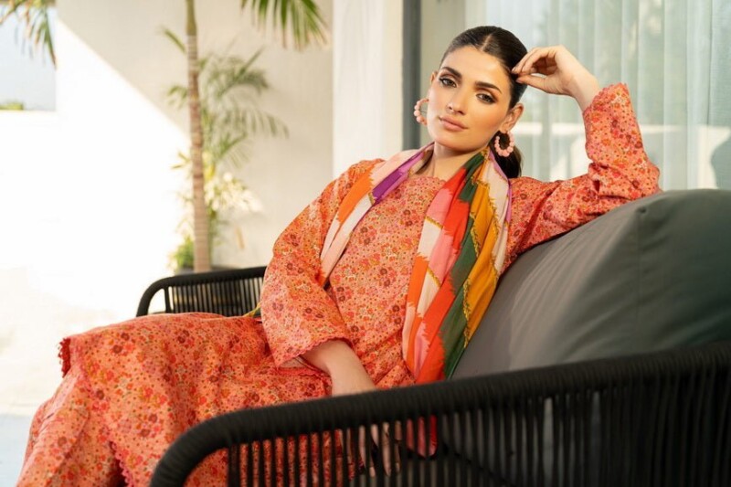 product Regalia Salina Sdpl7-04 Vol-07 Digital Printed Lawn Collection 2024