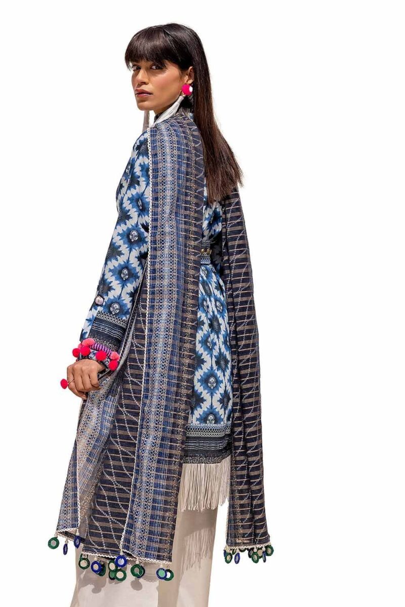 Gul Ahmed St-42004 Printed Lawn Collection 2024