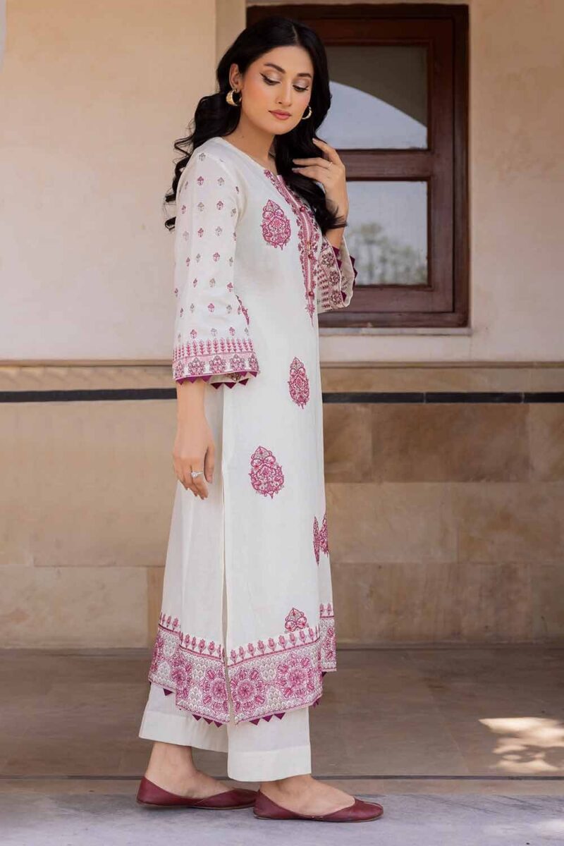 Gul Ahmed Tl-42062 Embroidered Lawn Collection 2024