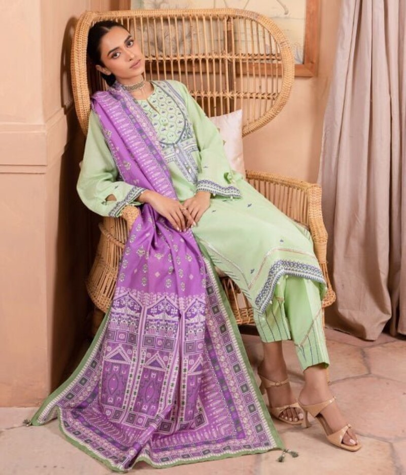 Zellbury Wus24e31120 Embroidered Lawn 3pc Suit Collection 2024