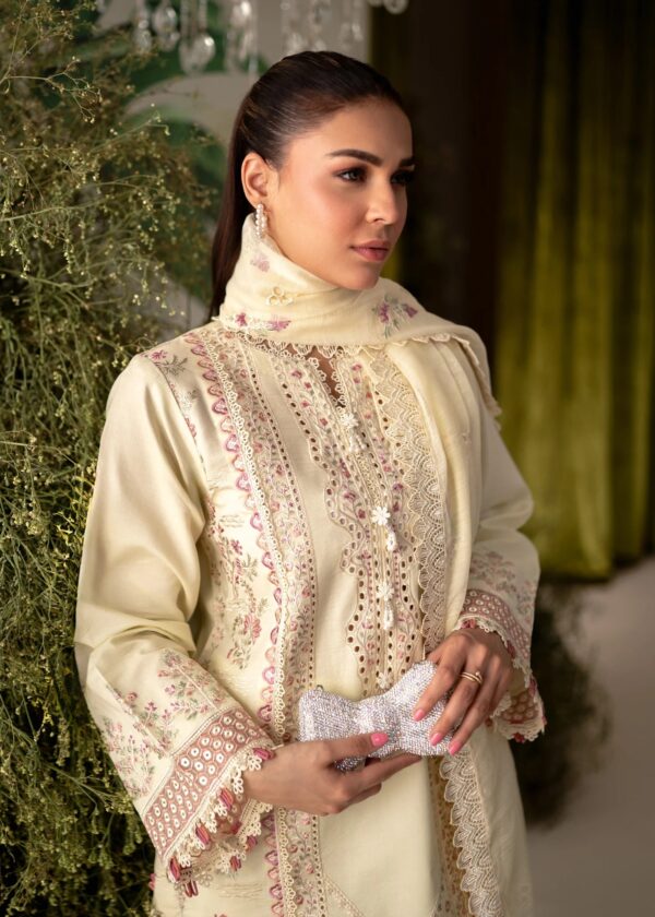 Aabyaan PALWASHA AL-04 Apana Luxury Eid Collection 24