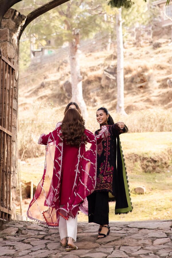 Zaha By Khadijah Shah Zl24-08B Zel Embroidered Lawn 3Pc Suit Collection 2024