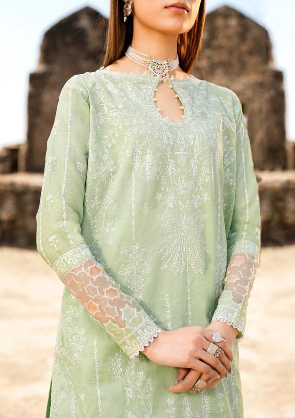 Aik Atelier Pal24 02 Pardes Lawn Collection