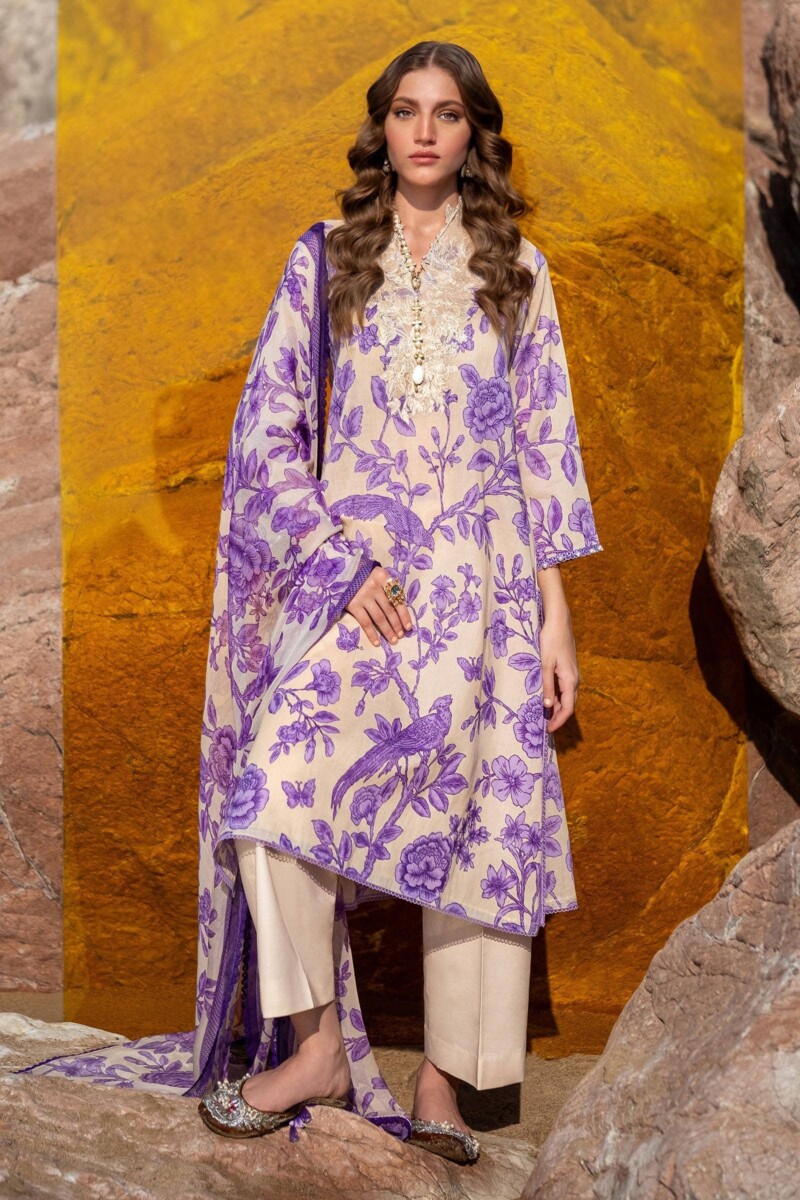 product Sana Safinaz Digital Printed Lawn H241-001b-3ci 3 Piece Suit Cultural Outfit 2024