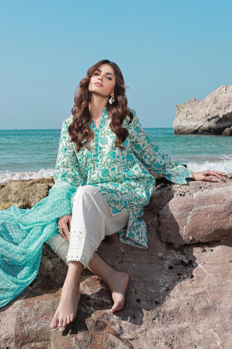 product Sana Safinaz Digital Printed Lawn H241-002a-2bi 3 Piece Suit Cultural Outfit 2024