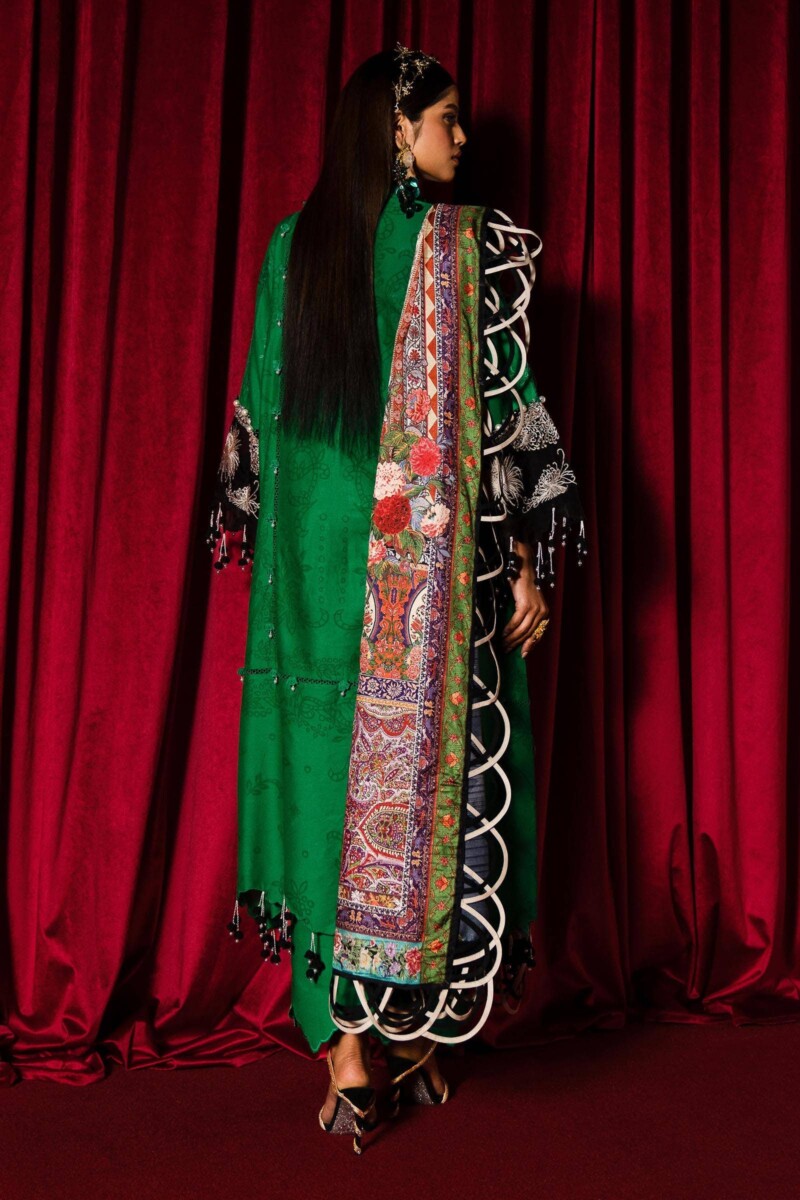 product Sana Safinaz Schiffli Lawn L241-001b-3cl 3 Piece Suit Cultural Outfit 2024