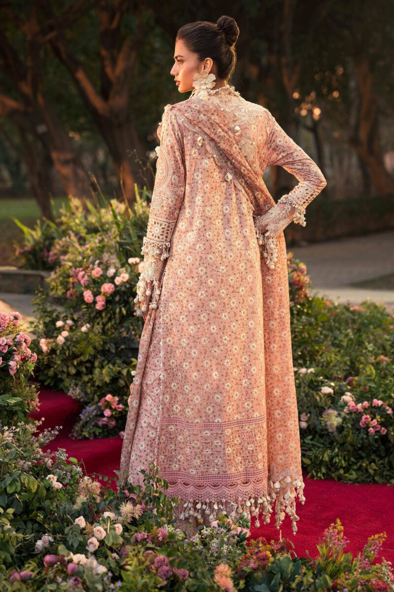 product Sana Safinaz Printed Lawn L241-005a-3cu 3 Piece Suit Cultural Outfit 2024