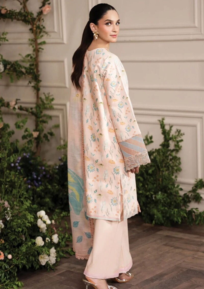 product Rang Rasiya Rl24 8 Blush Lifestyle Lawn Collection