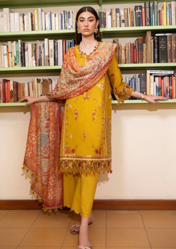 Sana Safinaz Muzlin V02 Mv 15 B Lawn Collection