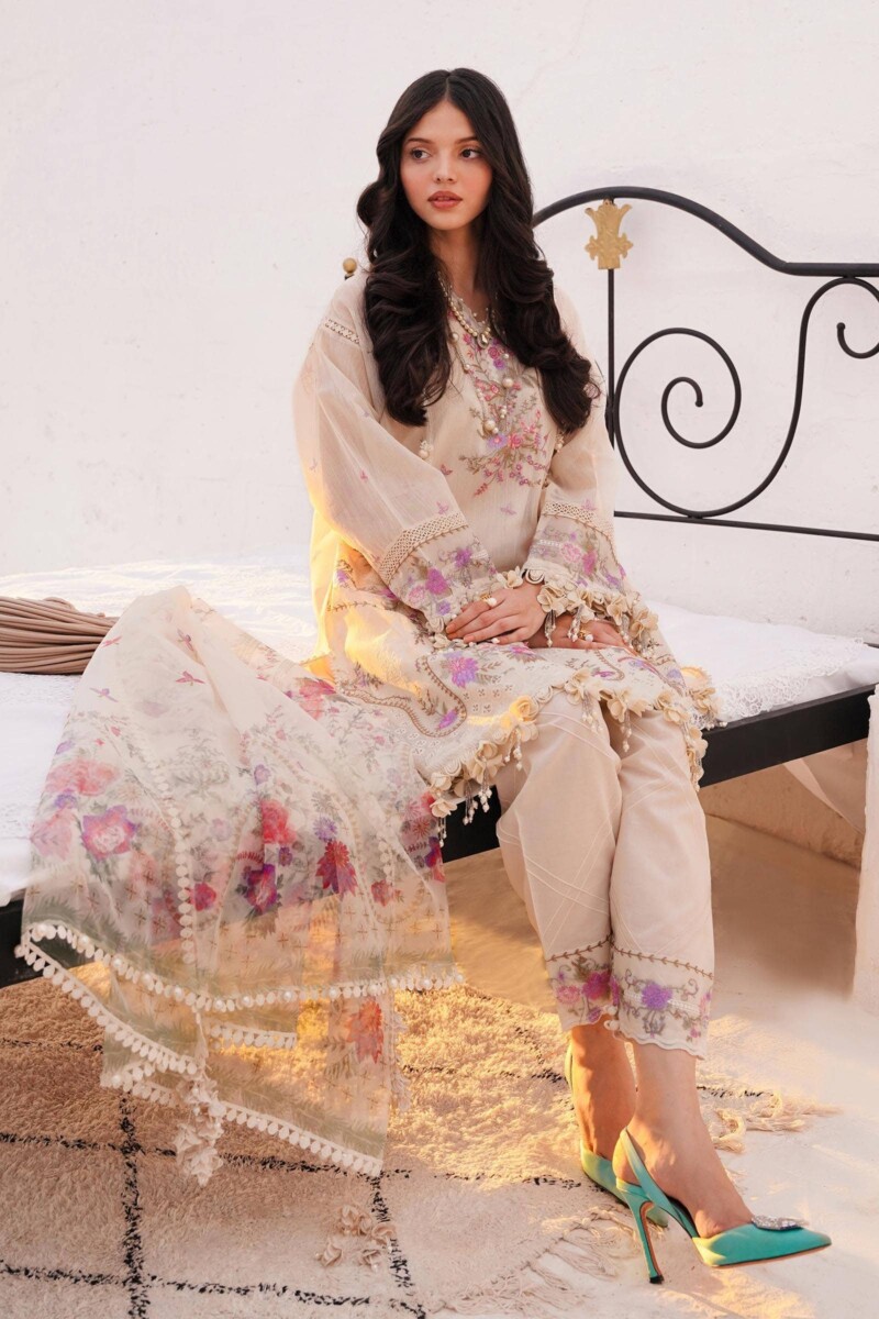 product Sana Safinaz Embroidered Net M241-005a-3cl 3 Piece Suit Cultural Outfit 2024