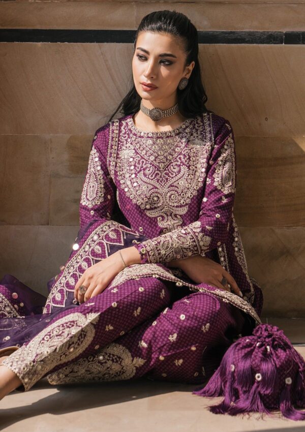 Jazmin Sll24 06 Shahkaar Lawn Collection