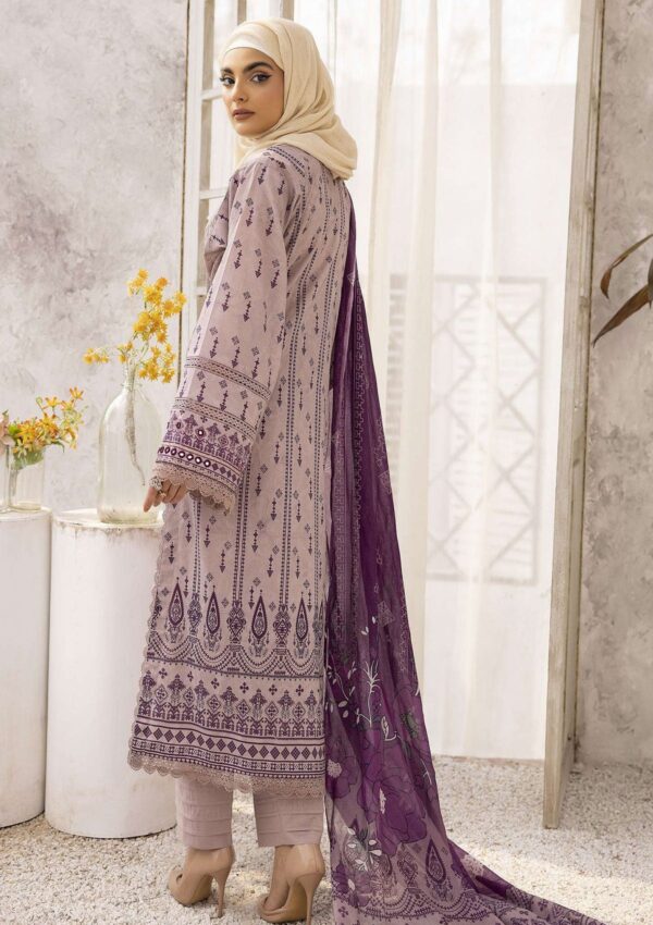 Sapphire Dgs24 05 Dua Gul E Zarki Lawn Collection 2024