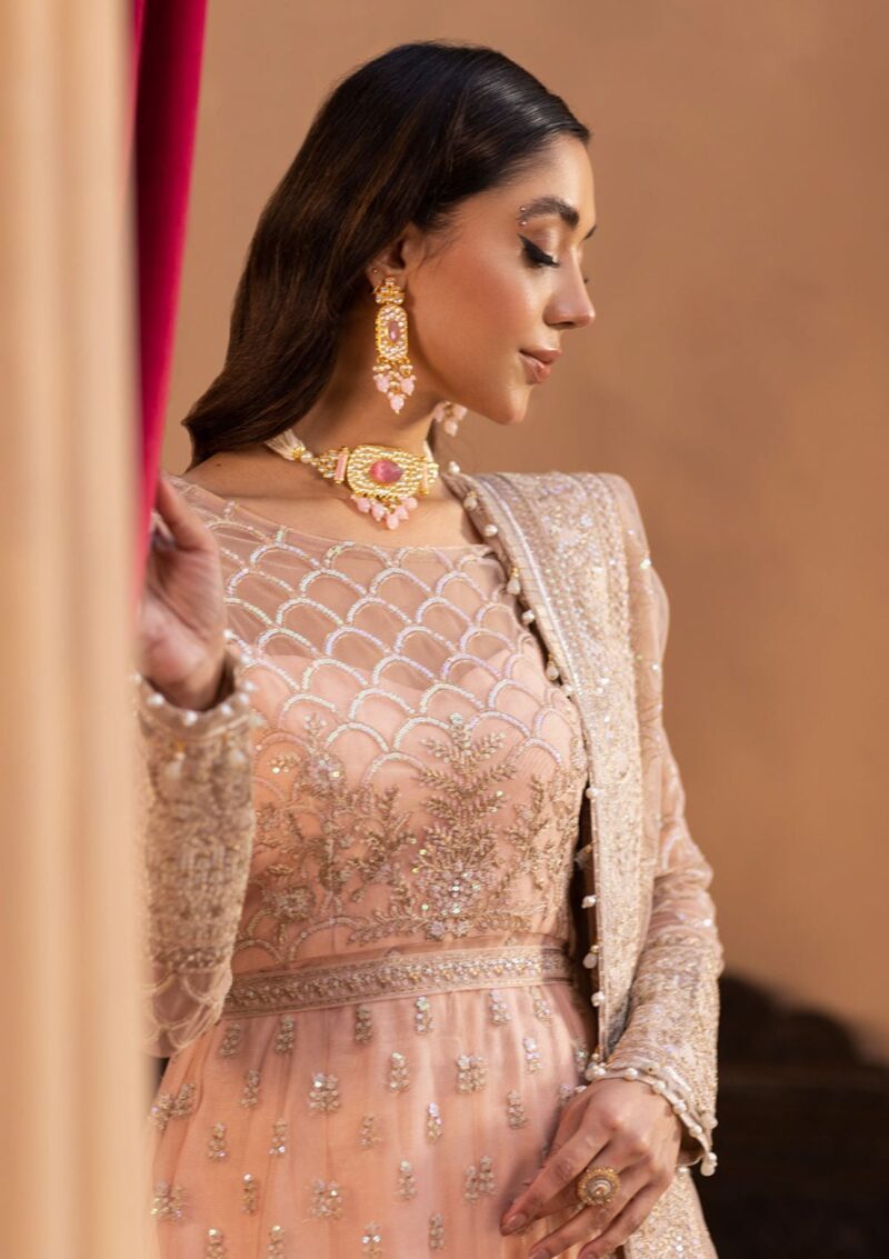 Neeshay Nava Dastgah Formal Collection