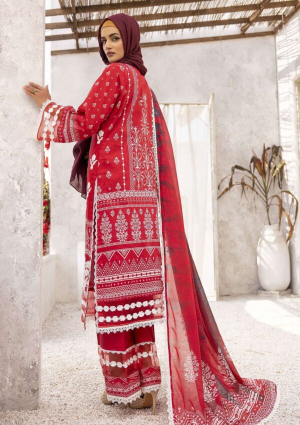 Sapphire Dgs24 12 Dua Gul E Zarki Lawn Collection 2024