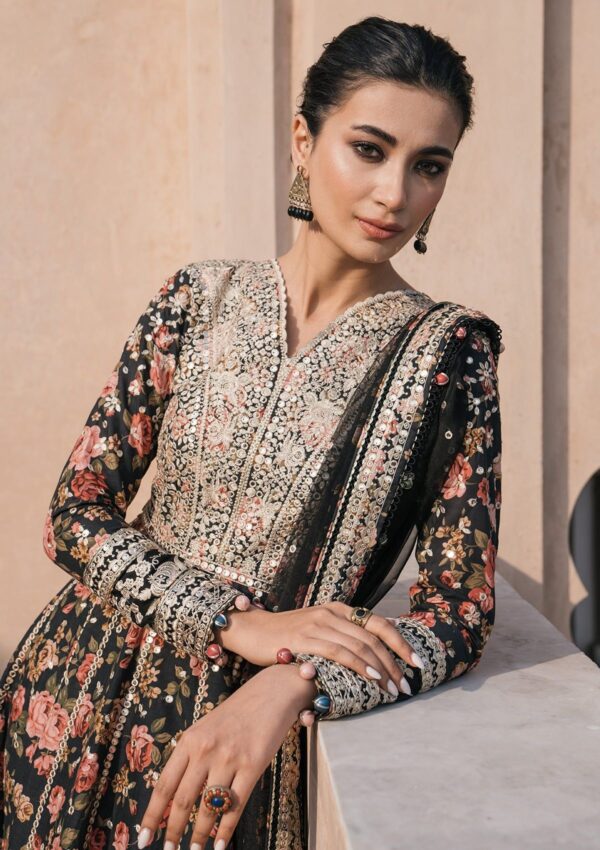 Jazmin Sll24 02 Shahkaar Lawn Collection