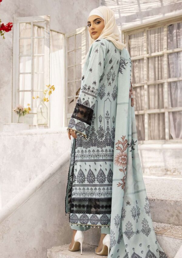 Sapphire Dgs24 07 Dua Gul E Zarki Lawn Collection 2024