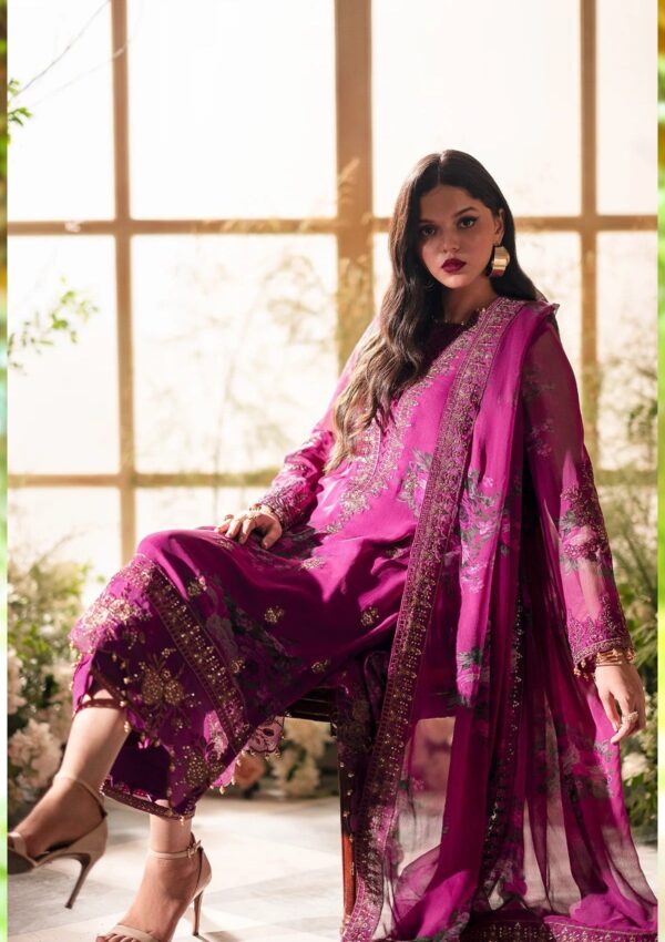 Charizma Cv24 03 Vasal Vol 1 Formal Collection