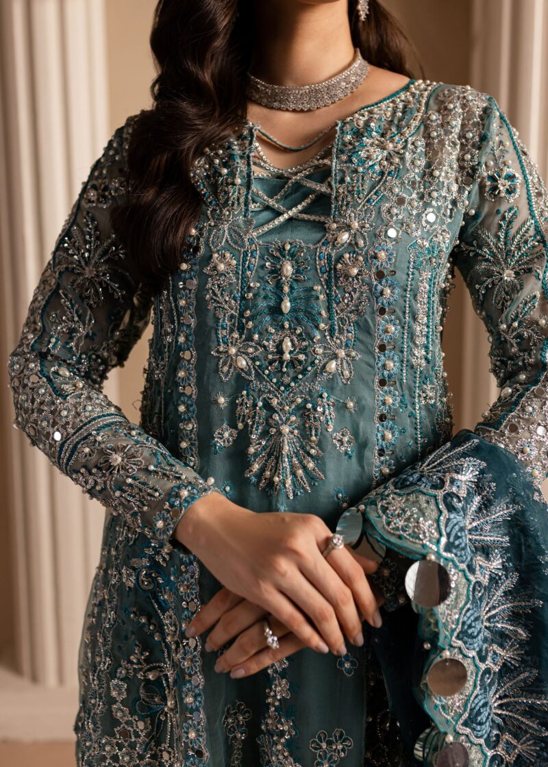 Maria Osama Khan Sumbul Lamhay Embroidered Organza