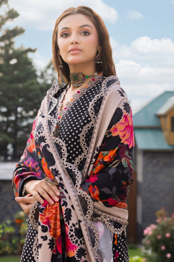 Charizma Anw4-01 Aniq Embroidered Staple Linen Collection