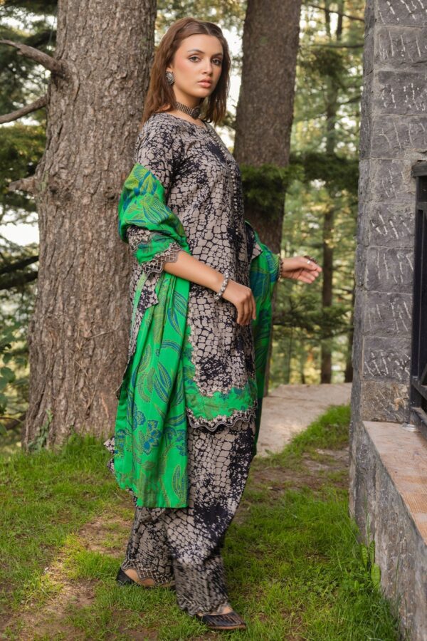 Charizma Anw4-09 Aniq Embroidered Staple Linen Collection