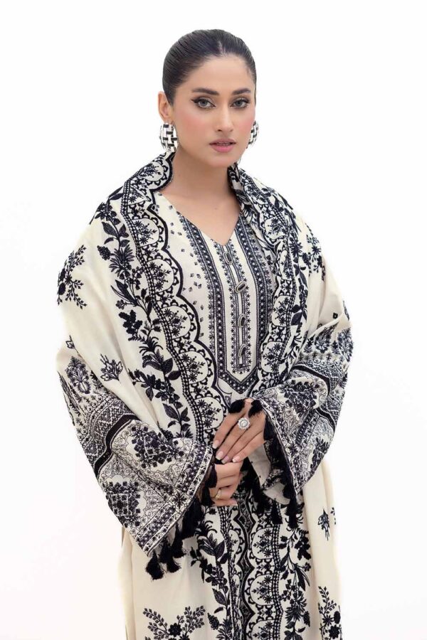 Gul Ahmed Ap-42006 Winter Embroidered Acrylic Collection