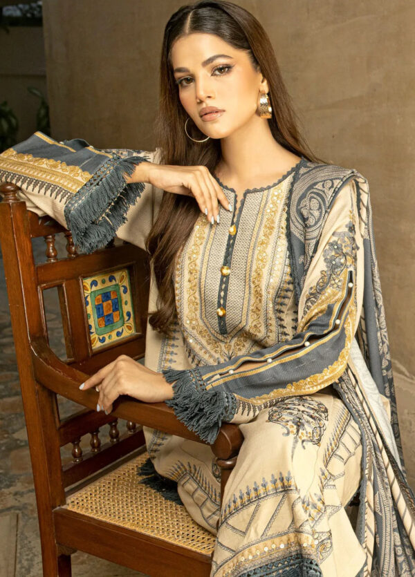 Gul Ahmed Cv 32014 Winter Embroidered Cotail Collection