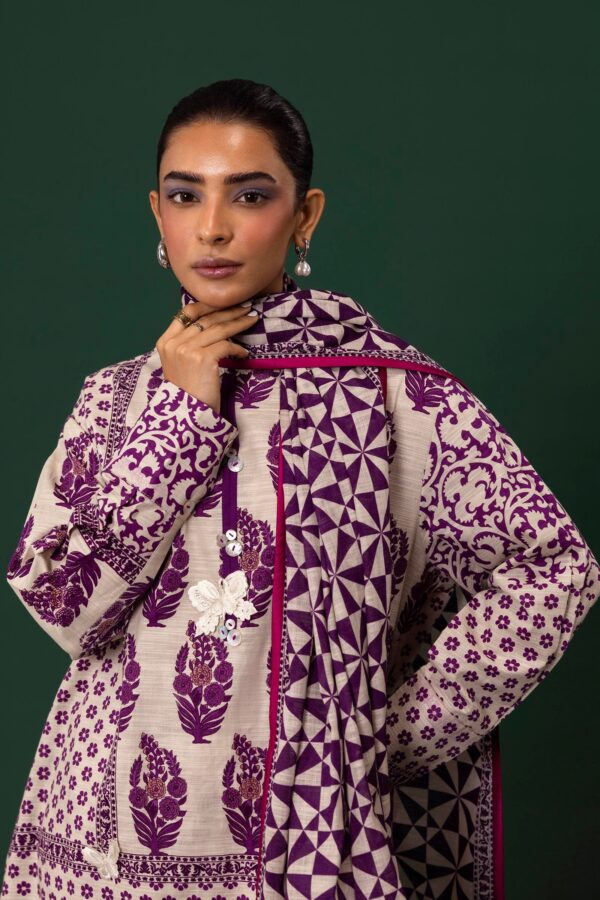 Sana Safinaz D-09A Mahay Embroidered Slub Collection