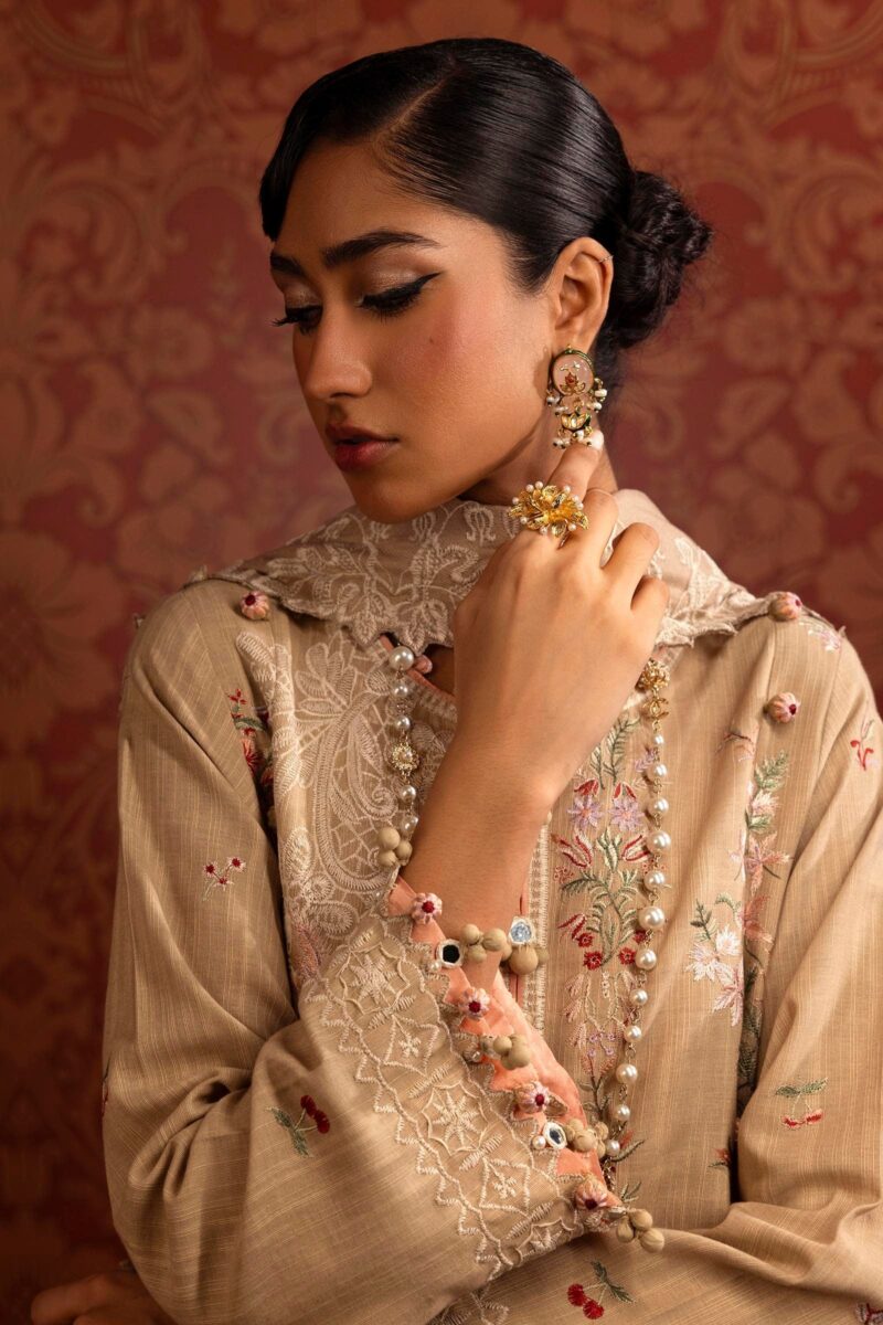 Sana Safinaz D-03a Muzlin Embroidered Slub Collection