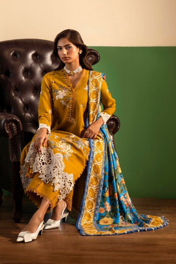 Sana Safinaz D-08A Muzlin Embroidered Slub Collection