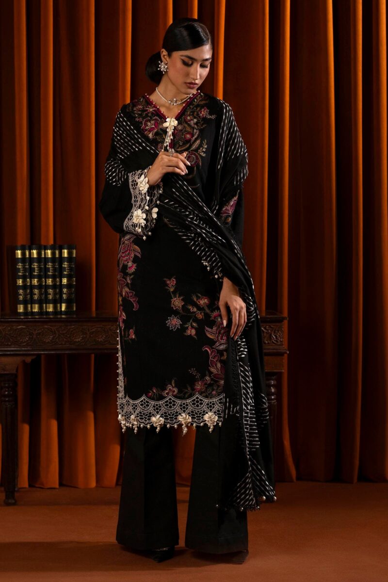 Sana Safinaz D-09b Muzlin Embroidered Slub Collection