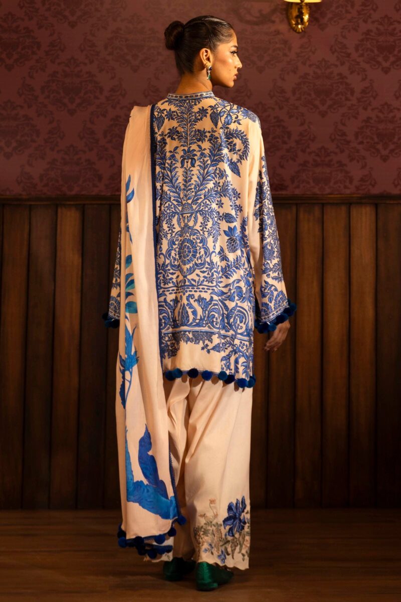 Sana Safinaz D-19b Muzlin Embroidered Linen Collection