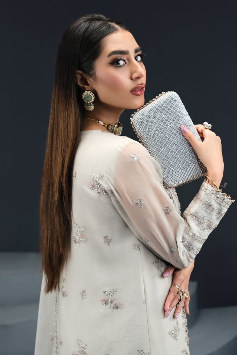 Alizeh Fashion D-08 Roha Reena Embroidered Chiffon