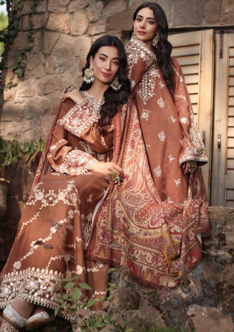 Noor Suzaanikari Nsk24 09 Winter Collection