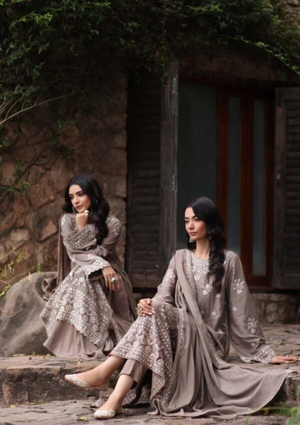 Noor Suzaanikari Nsk24 02 Winter Collection