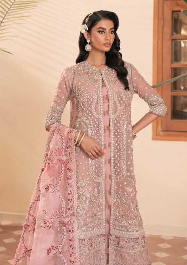 Maryam Hussain Mm24 08 Mehru Formal Collection