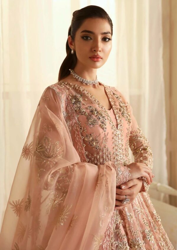 Akbar Aslam Sueno Formal Collection