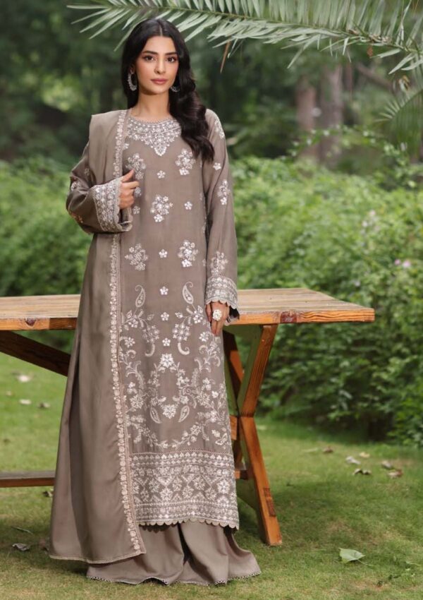 Noor Suzaanikari Nsk24 02 Winter Collection